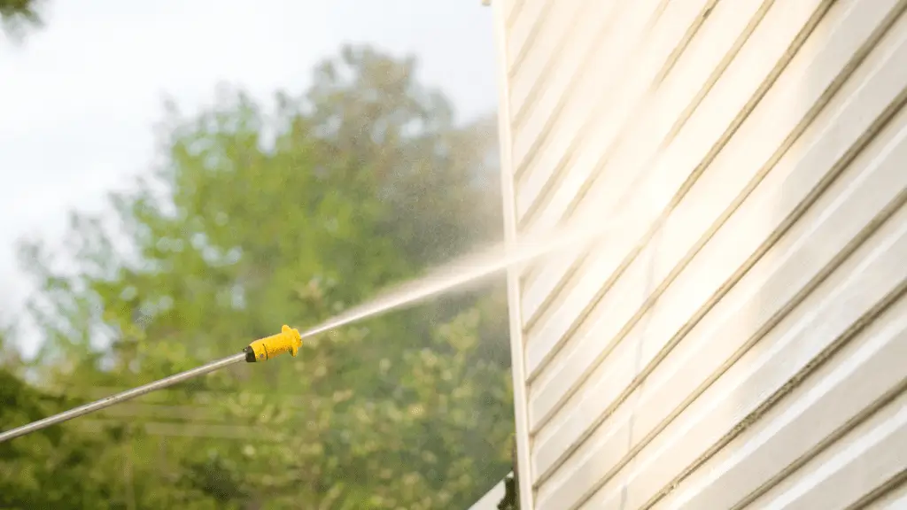 how to repair rotted wood siding